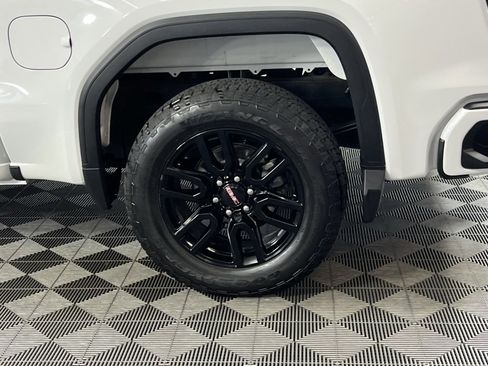 Used 2023 GMC Sierra 1500 Pro image 12