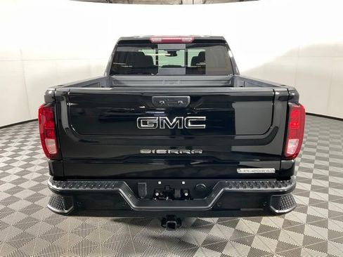 Used 2022 GMC Sierra 1500 Elevation w/ Elevation Premium Package image 5