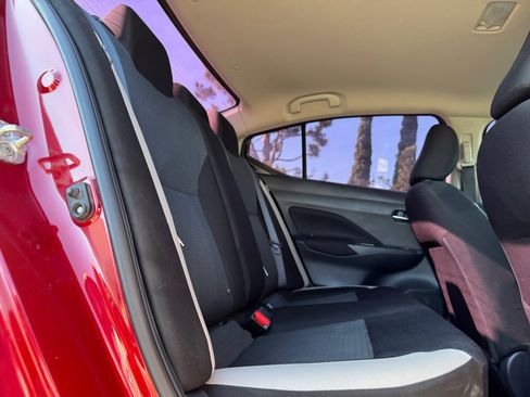 Used 2021 Nissan Versa SV image 18