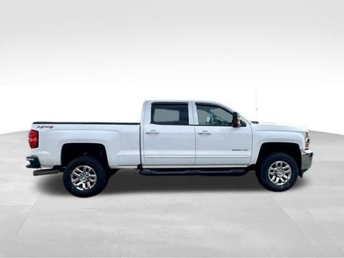 Used 2017 Chevrolet Silverado 2500 LT w/ LT Convenience Package image 10