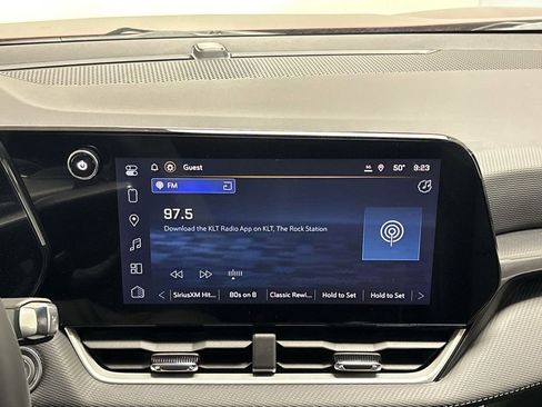 New 2026 Chevrolet Equinox LT w/ Convenience Package II AWD/4WD image 32
