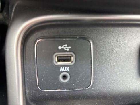 Used 2018 Jeep Compass Latitude w/ Popular Equipment Group image 14