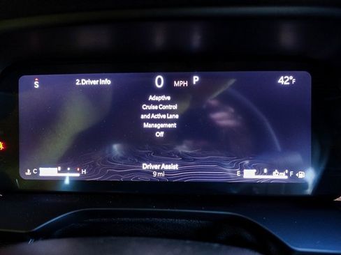 New 2025 Jeep Grand Cherokee Altitude image 14