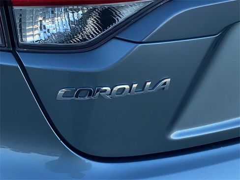 Used 2024 Toyota Corolla LE image 9