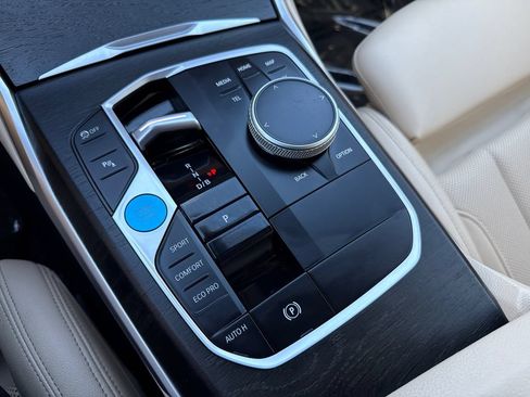 Certified 2023 BMW i4 eDrive35 RWD image 25