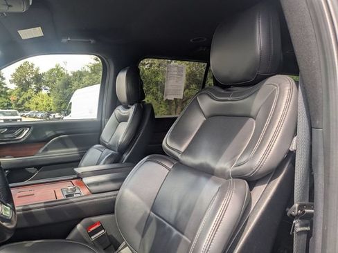 Used 2024 Lincoln Navigator L 4WD image 14