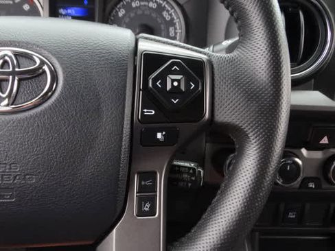 Used 2023 Toyota Tacoma TRD Off-Road image 36