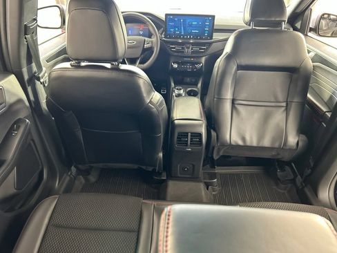 Used 2024 Ford Escape ST-Line w/ Tech Pack #1 AWD/4WD image 27