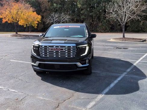 New 2026 GMC Acadia Denali w/ Super Cruise Package image 3