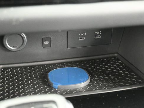 New 2026 Nissan Pathfinder SL AWD/4WD image 12