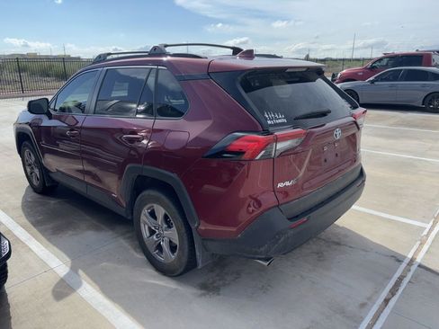 Used 2024 Toyota RAV4 XLE w/ Convenience Package AWD/4WD image 4