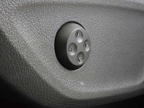 Used 2022 Mercedes-Benz GLE 350 4MATIC image 26