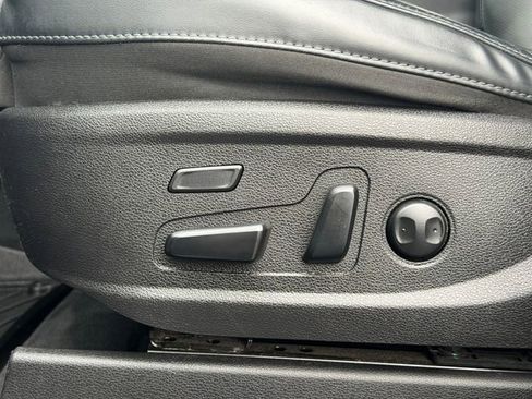 Used 2020 Kia Telluride SX w/ SX Prestige Package image 36