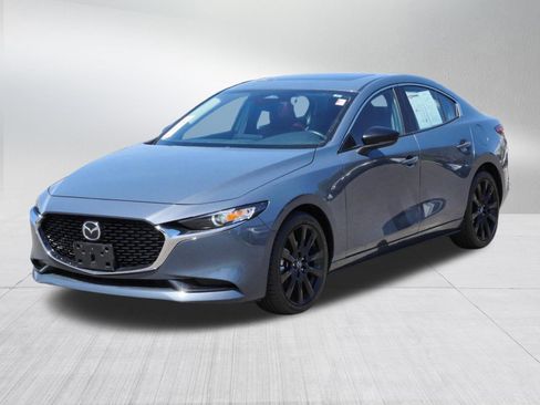 Used 2024 MAZDA MAZDA3 s AWD/4WD image 3