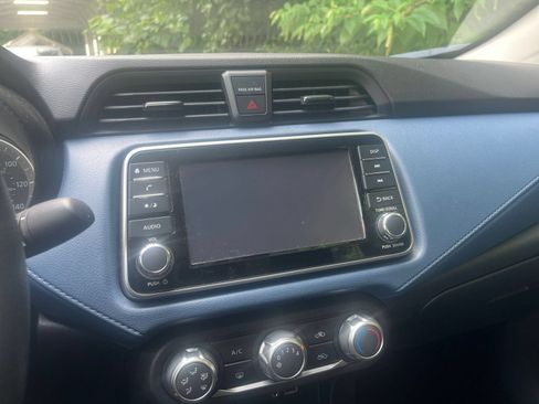 Used 2025 Nissan Versa SV FWD image 14