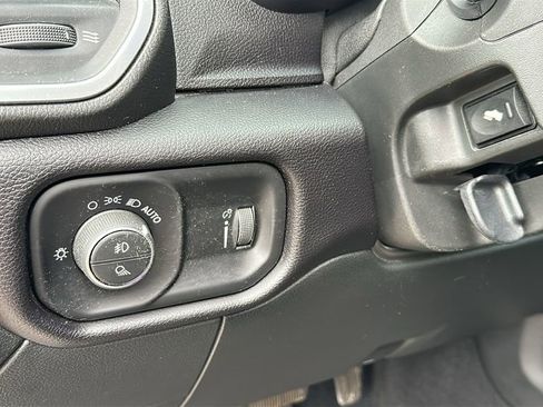 Used 2021 RAM 2500 Big Horn w/ Level B Equipment Group AWD/4WD image 18