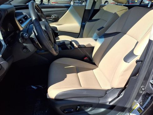 Used 2021 Lexus ES 250 w/ Premium Package image 25