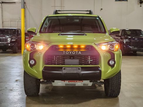 Used 2022 Toyota 4Runner TRD Pro AWD/4WD image 3