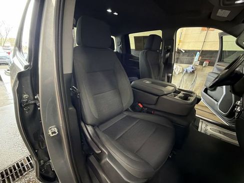 Used 2023 GMC Sierra 1500 Elevation image 25