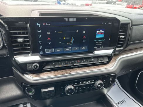 Used 2025 Chevrolet Silverado 1500 RST w/ Rally Edition AWD/4WD image 18