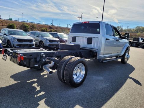 New 2026 RAM 4500 Tradesman image 9