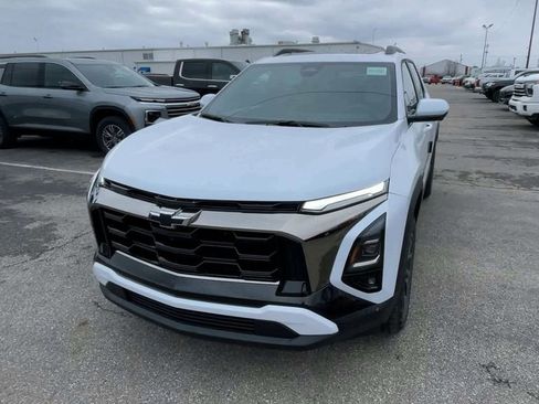 New 2026 Chevrolet Equinox ACTIV w/ Convenience Package III image 5