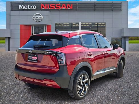 New 2026 Nissan Kicks SV image 3