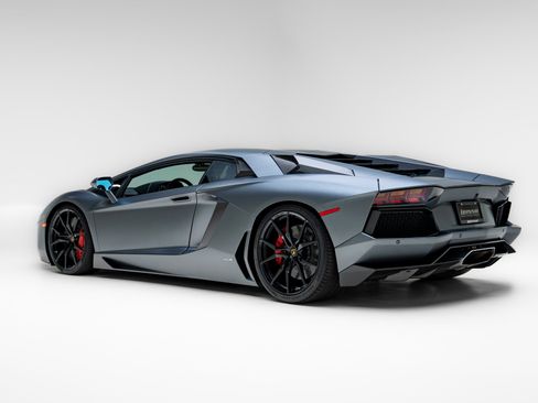 Used 2015 Lamborghini Aventador LP 700-4 AWD/4WD image 29