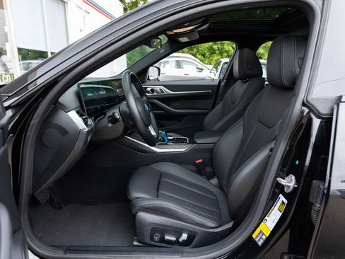 Used 2023 BMW i4 eDrive40 w/ Premium Package RWD image 17
