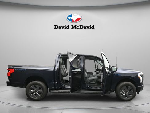 Used 2025 Ford F150 Lightning Flash AWD/4WD image 45