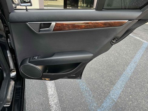 Used 2012 Mercedes-Benz C 250 Sedan image 18