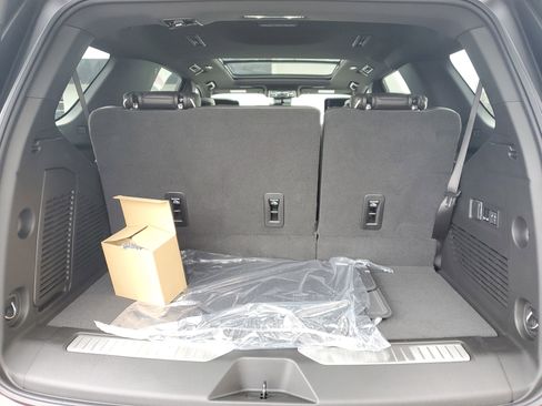 New 2026 GMC Yukon AT4 Ultimate image 7