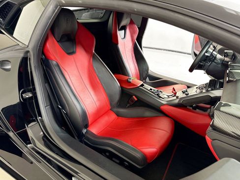 Used 2015 Lamborghini Huracan LP 610-4 AWD/4WD image 29