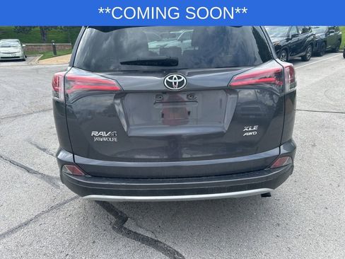 Used 2016 Toyota RAV4 XLE AWD/4WD image 6