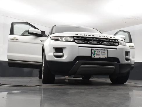 Used 2013 Land Rover Range Rover Evoque Pure AWD/4WD image 11