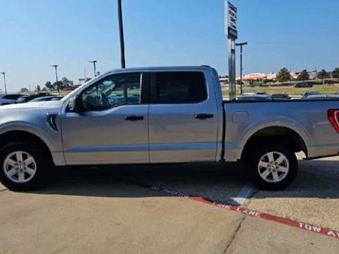 Used 2023 Ford F150 XLT image 5