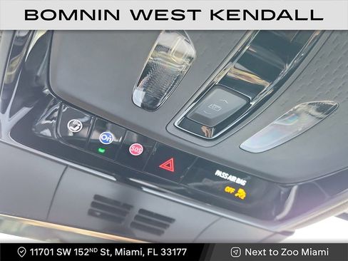 Used 2025 Cadillac Optiq Luxury 1 image 22