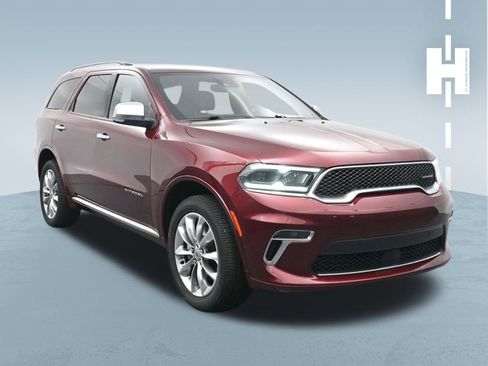Used 2023 Dodge Durango Citadel image 3