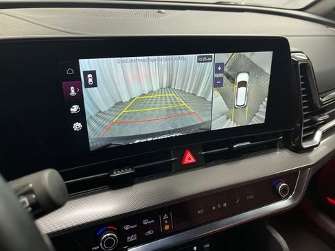 Certified 2024 Kia Sportage SX image 22