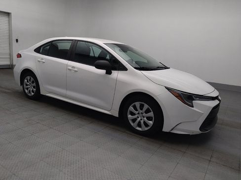 Used 2023 Toyota Corolla LE FWD image 11