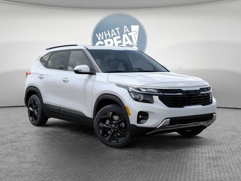 New 2026 Kia Seltos EX w/ EX Sunroof Package image 8