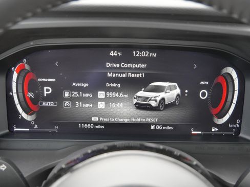 Used 2024 Nissan Rogue Platinum w/ Platinum Premium Package AWD/4WD image 22