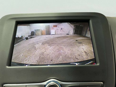 Used 2020 Chevrolet Equinox LT FWD image 27