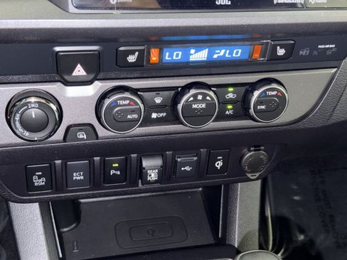 Used 2021 Toyota Tacoma TRD Pro AWD/4WD image 21