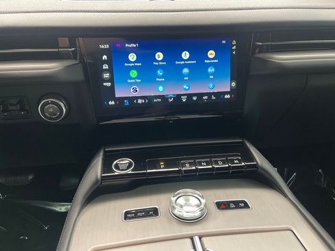 Certified 2025 Lincoln Navigator L Reserve w/ Jet Appearance Package AWD/4WD image 35