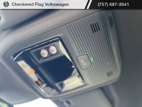Used 2022 Volkswagen GTI S image 18