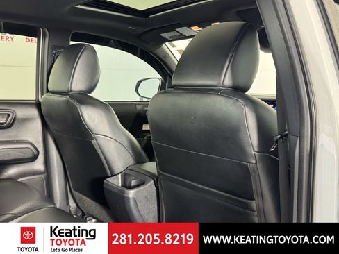 Used 2019 Toyota Tacoma TRD Pro AWD/4WD image 19