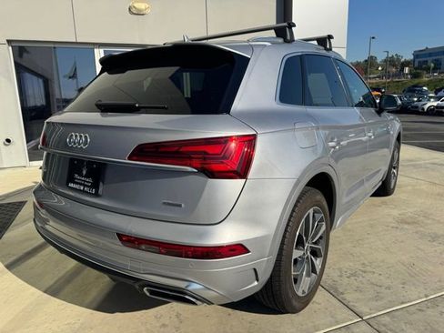 Used 2024 Audi Q5 2.0T Premium w/ Convenience Package image 7