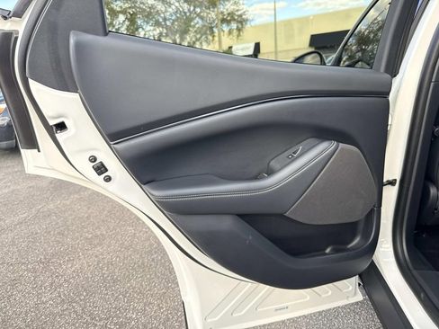 Used 2023 Ford Mustang Mach-E Select image 11