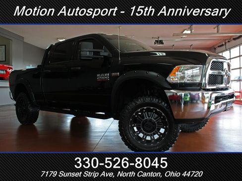 Used 2016 RAM 2500 Tradesman w/ Chrome Appearance Group AWD/4WD image 2
